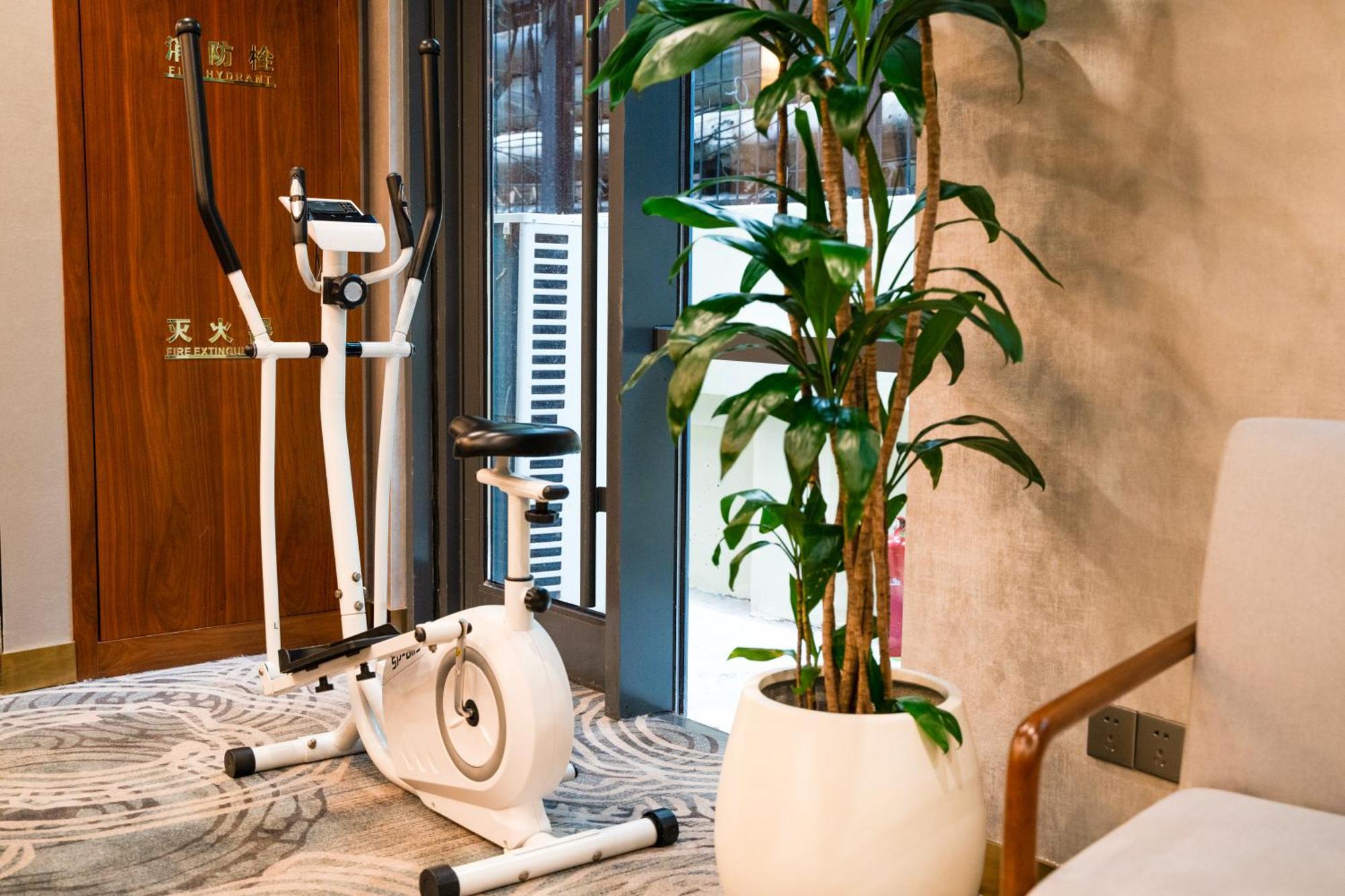 Nost Algia S Hotel Near Beijing Cbd - Cctv, China Zun, Skp And Sanlitun, Tian'Anmen Square, Forbidden City, Free Daily Necessities, Free Night Snack, Free Laundry, English Communication Well, Free Travel Advice , Free Gymnastic, Esterno foto