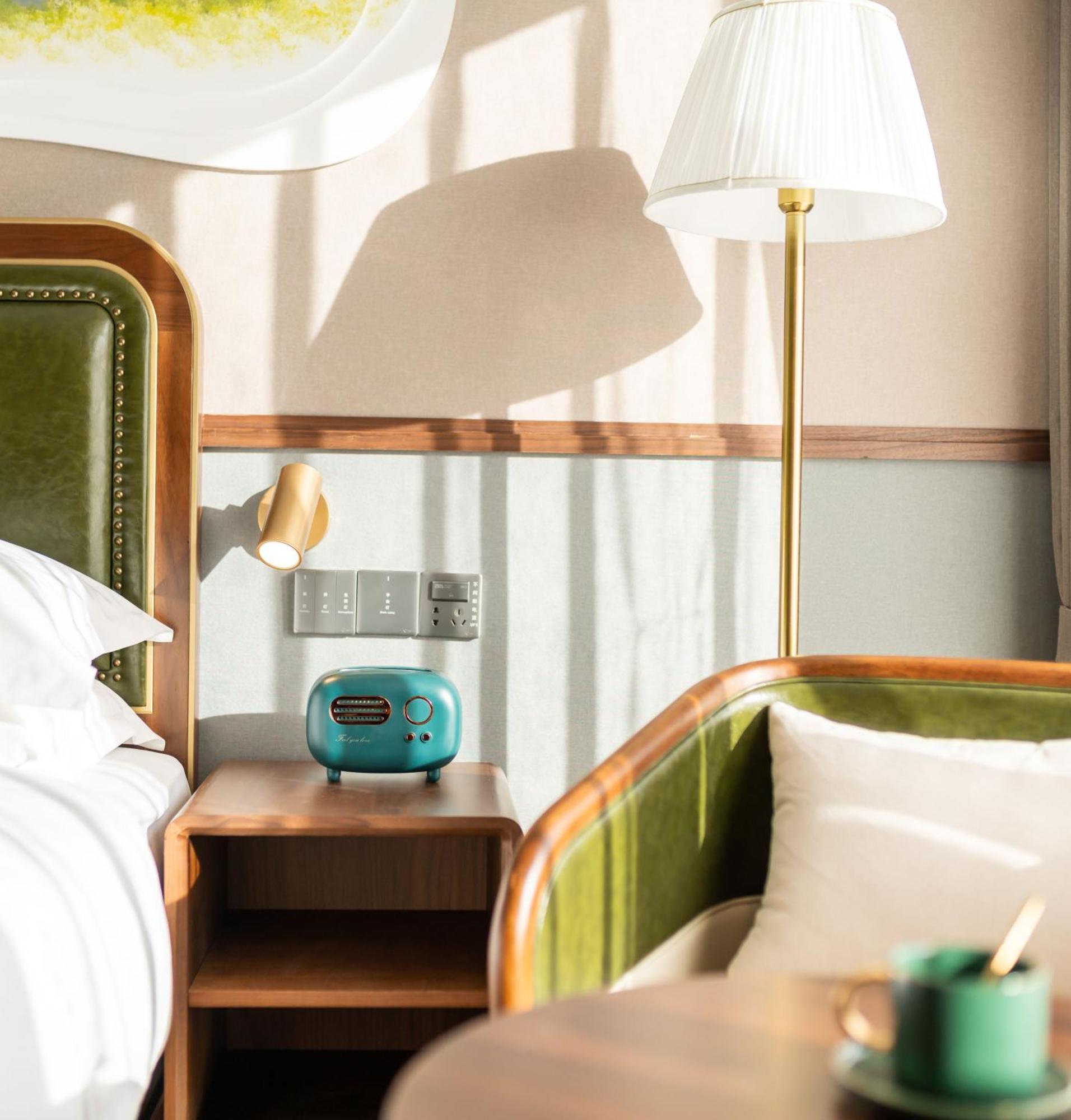 Nost Algia S Hotel Near Beijing Cbd - Cctv, China Zun, Skp And Sanlitun, Tian'Anmen Square, Forbidden City, Free Daily Necessities, Free Night Snack, Free Laundry, English Communication Well, Free Travel Advice , Free Gymnastic, Esterno foto